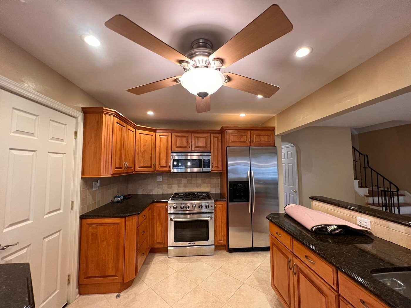 Repainted kitchen walls and ceiling